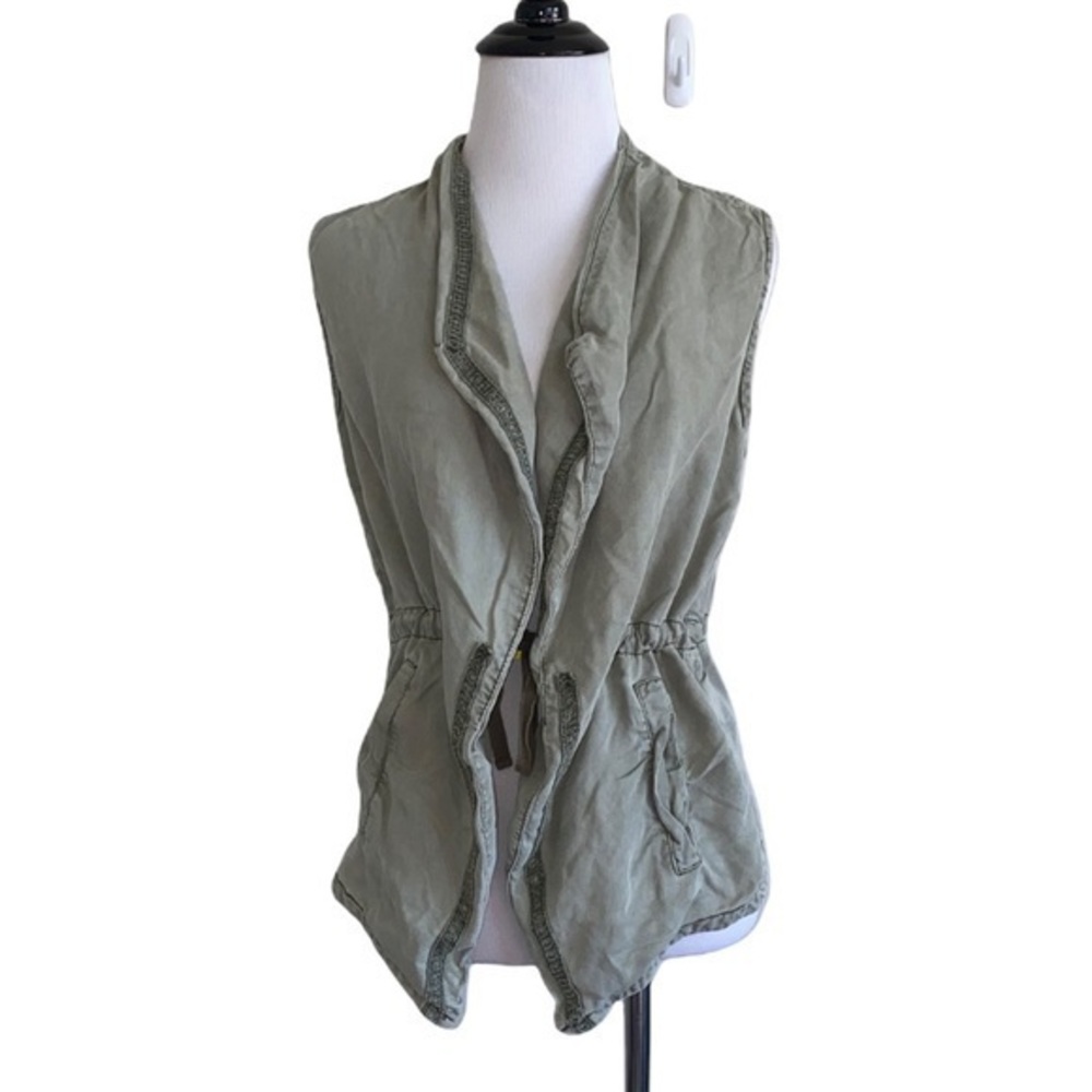 5/$30 🎈 Max jeans women’s XS green utility vest